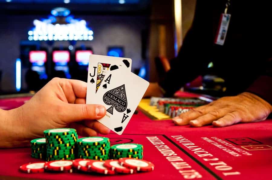 Baccarat và những bí quyết chiến thắng rinh tiền về túi nhanh nhất