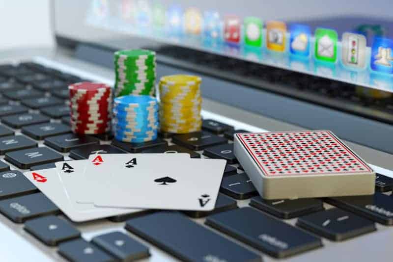 Tìm hiểu về tâm lý người chơi khi đặt cược bài Poker