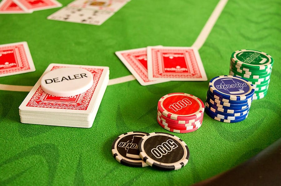 Blackjack - Bàn đấu trí ăn tiền đình đám - Hình 1