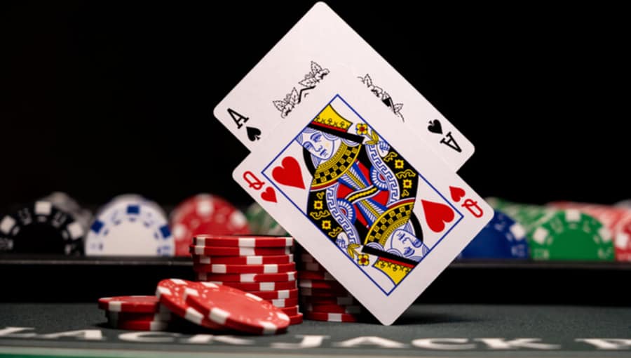 Quy trình và cách thức hành động trong Poker trực tuyến