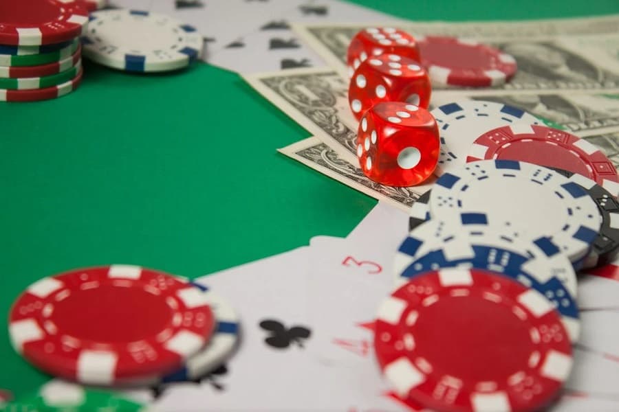 Am hiểu tường tận về trò chơi Poker giúp bạn đạt được điều mình muốn