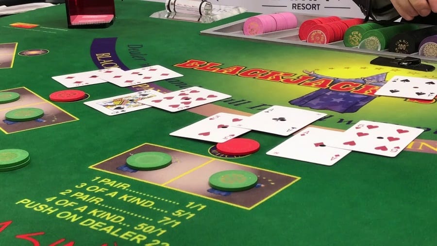 Kinh nghiệm giúp bạn chơi Blackjack có nhiều hiệu quả hơn để thắng cược